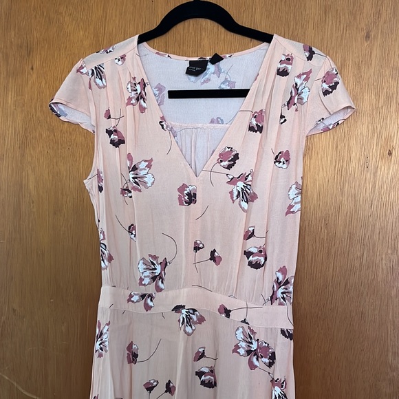 Free Press Pink Floral Midi Dress - Picture 2 of 5